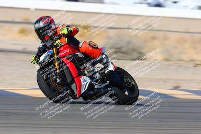 media/Jan-08-2022-SoCal Trackdays (Sat) [[1ec2777125]]/Turn 14 Outside (1050am)/